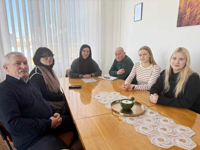 Знайомство студентів керівником установи та керівниками практики